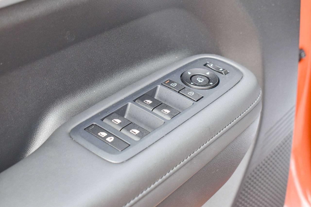 2025 Hyundai Santa Fe Luxury Photo
