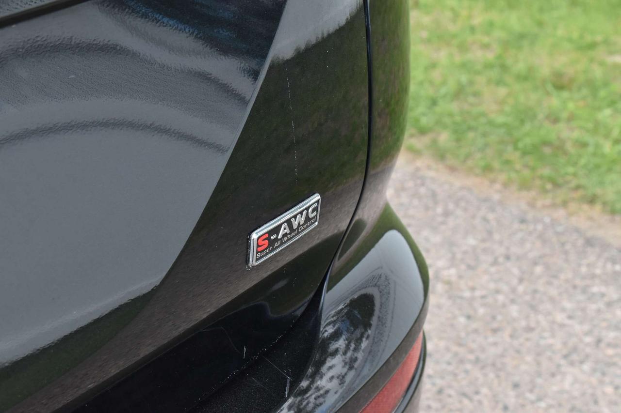 2023 Mitsubishi Outlander SE Photo