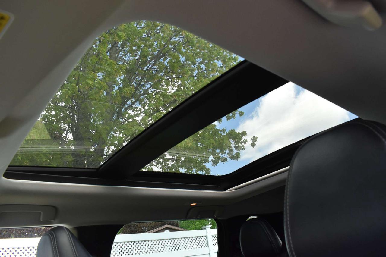 2023 Mitsubishi Outlander SE Photo