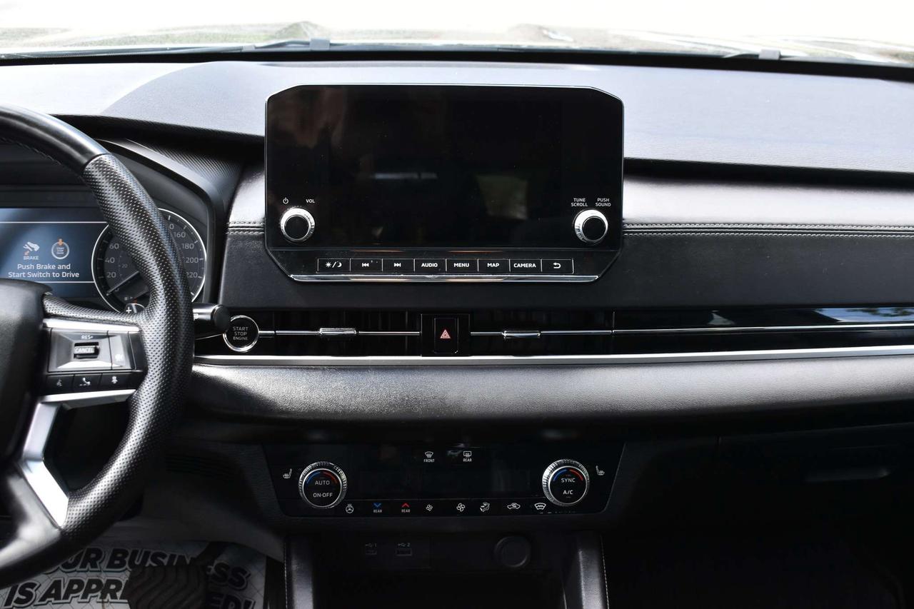 2023 Mitsubishi Outlander SE Photo