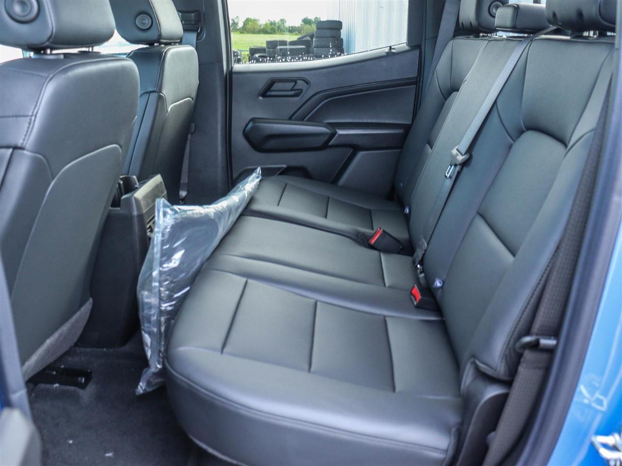 2026 Chevrolet Colorado Crew Cab Short Box 4-Wheel Drive Trail Boss Photo