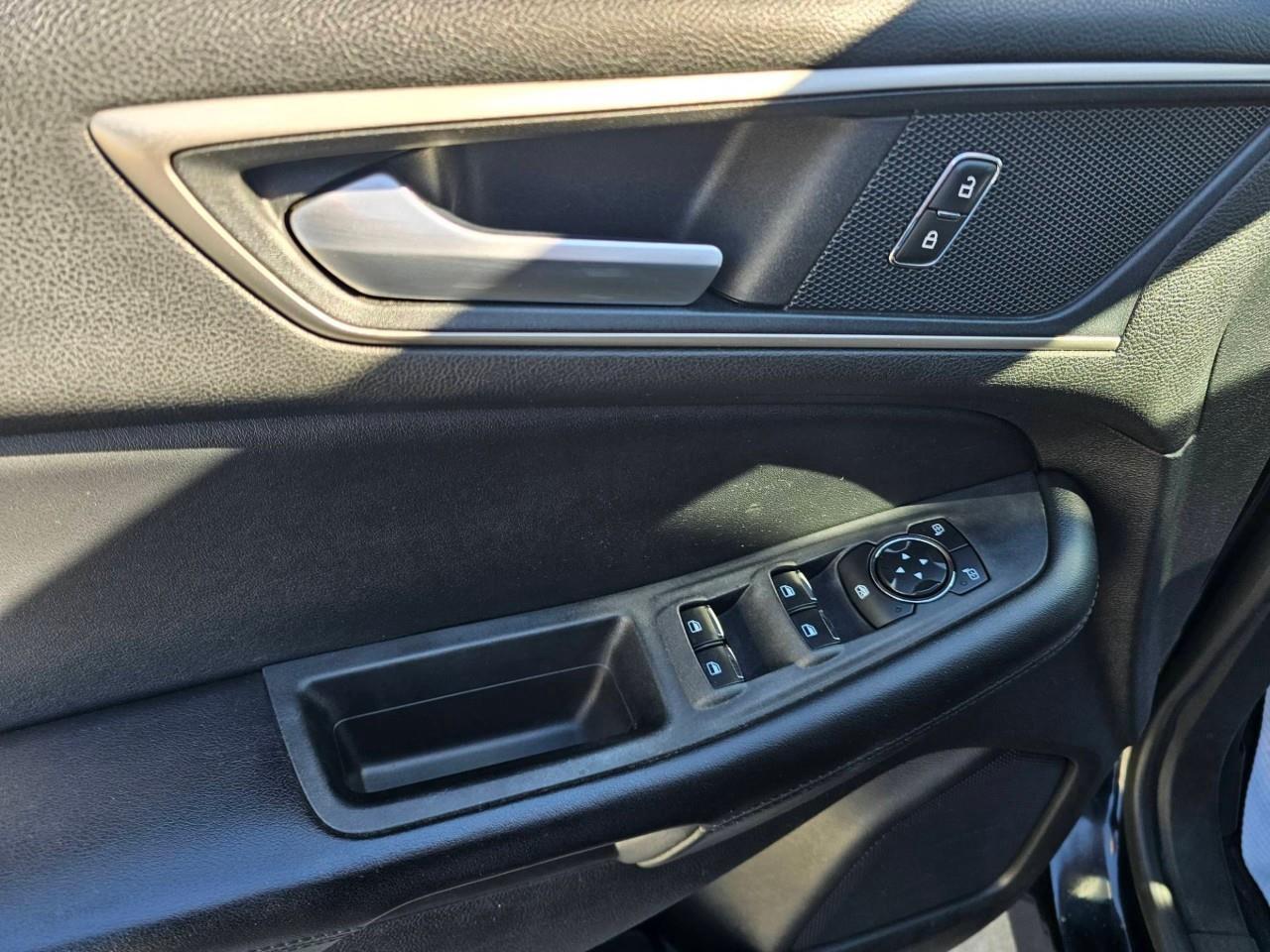 2021 Ford Edge SEL 4dr All-wheel Drive Photo