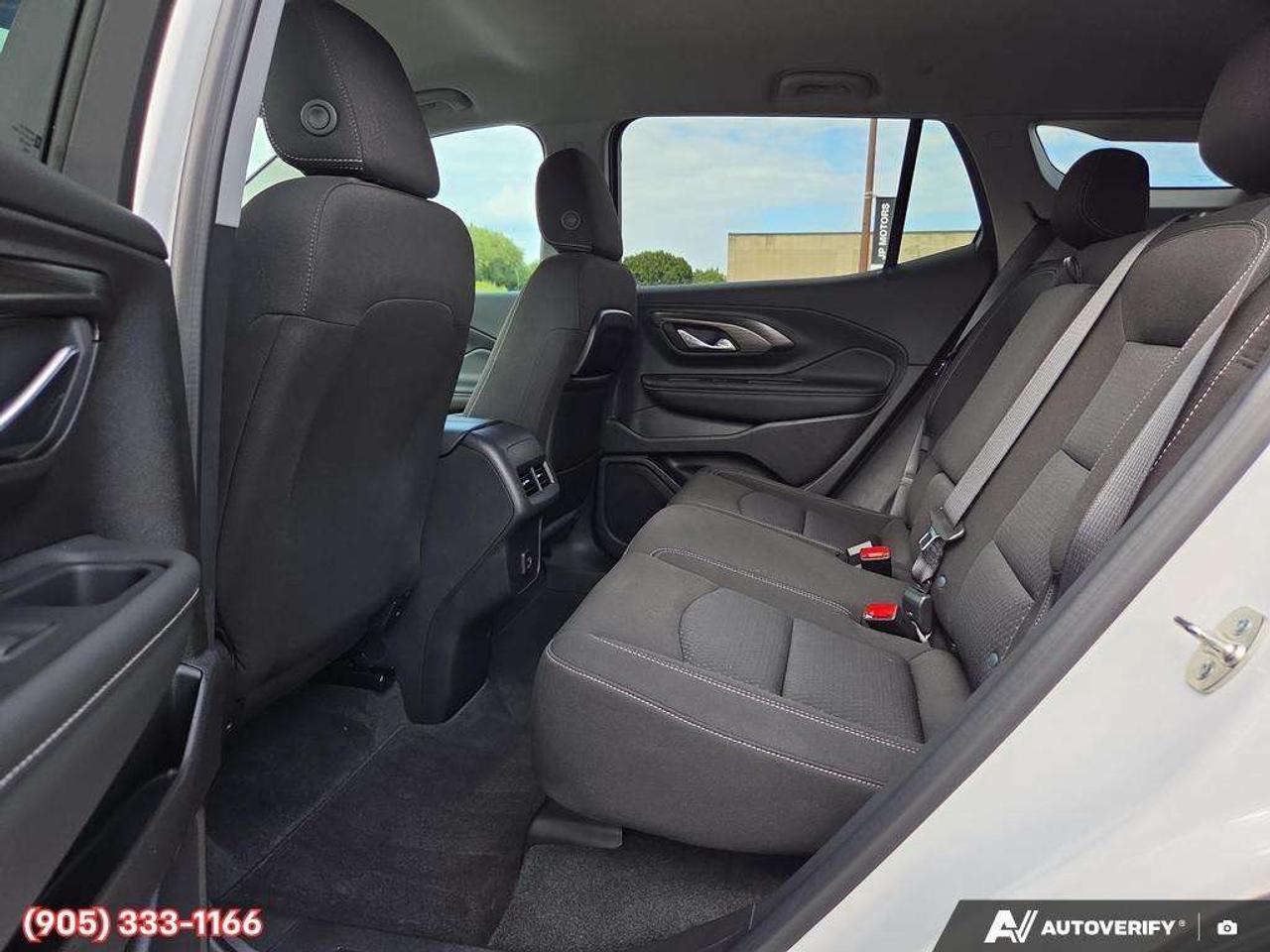 2024 GMC Terrain SLE Apple CarPlay & Android Auto • Built-In Wi-Fi Hotspot • Remote Start System • Heated Front Seats • Power Driver Seat Photo