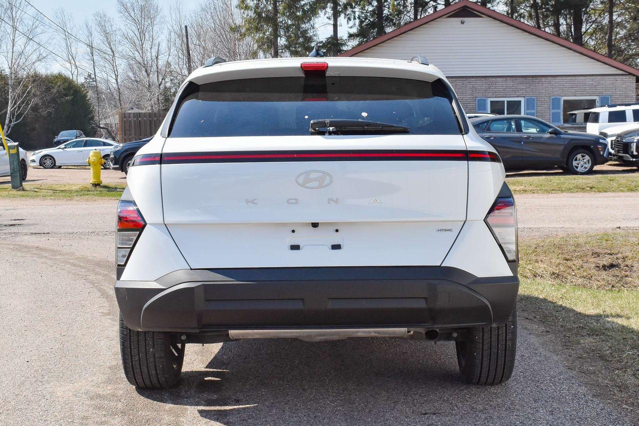 2025 Hyundai KONA Preferred Sport Photo
