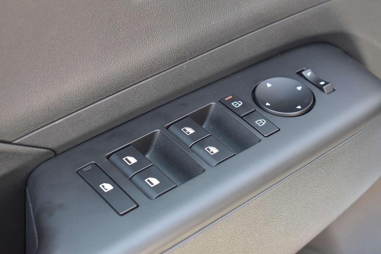 2025 Hyundai KONA Preferred Sport Photo