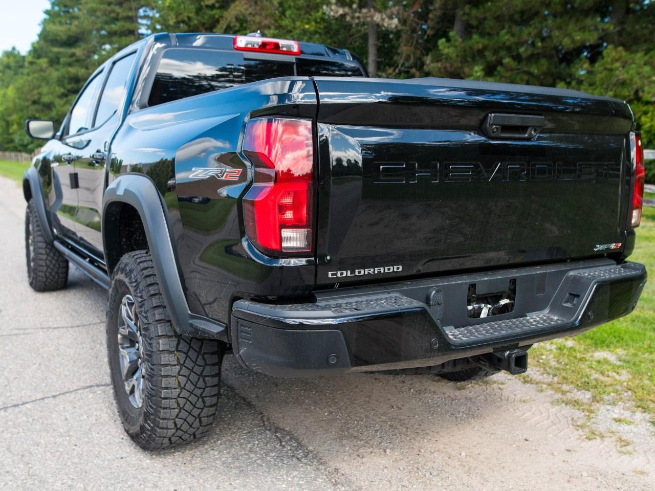 2026 Chevrolet Colorado Crew Cab Short Box 4-Wheel Drive ZR2 Photo