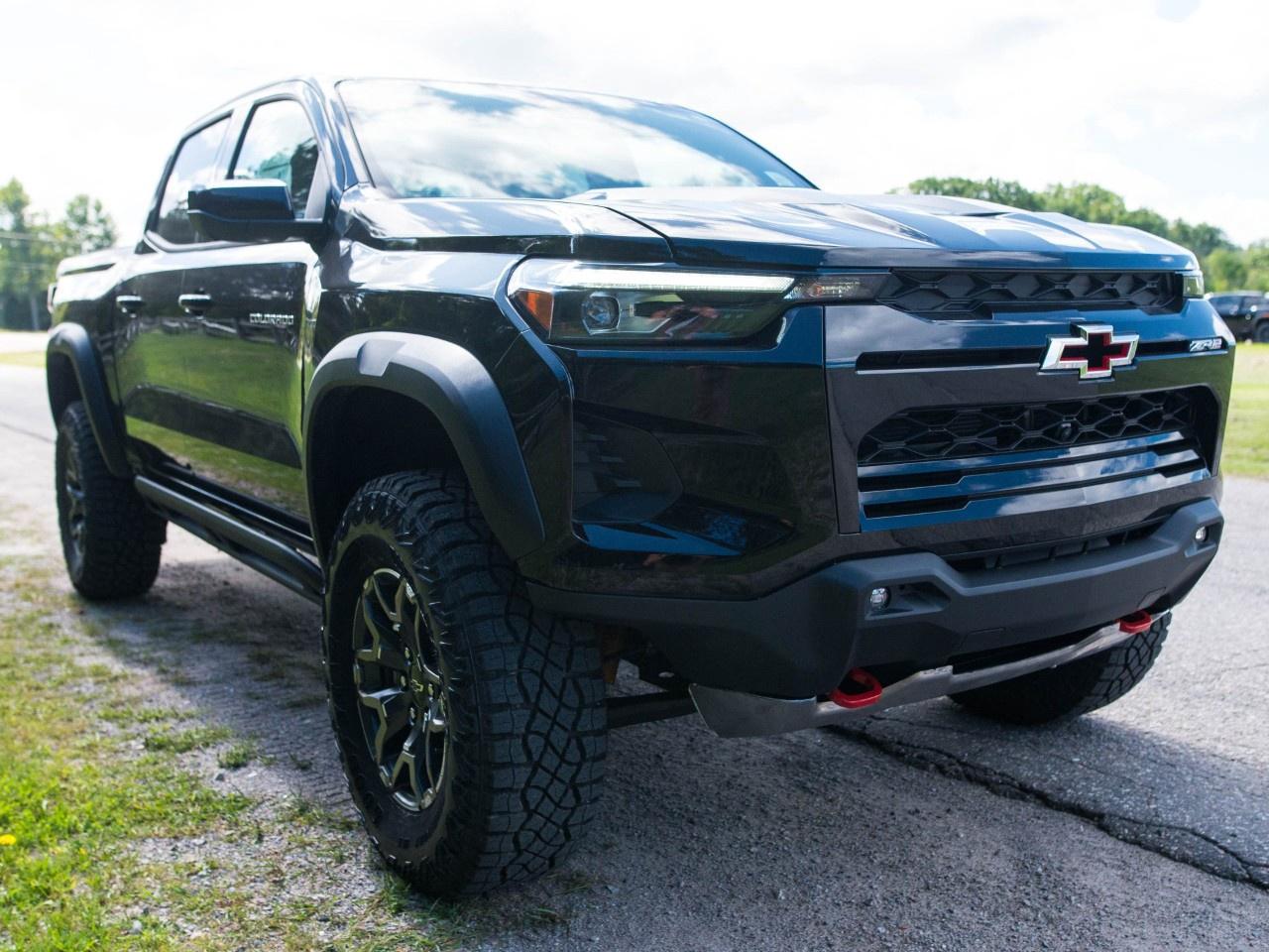 2026 Chevrolet Colorado Crew Cab Short Box 4-Wheel Drive ZR2 Photo