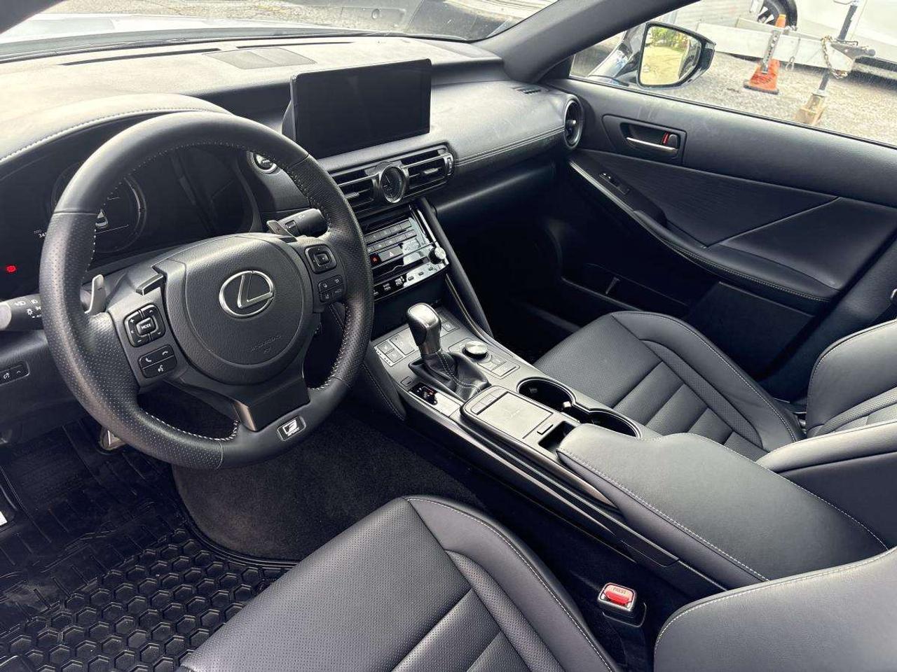 2024 Lexus IS 350 AWD Photo