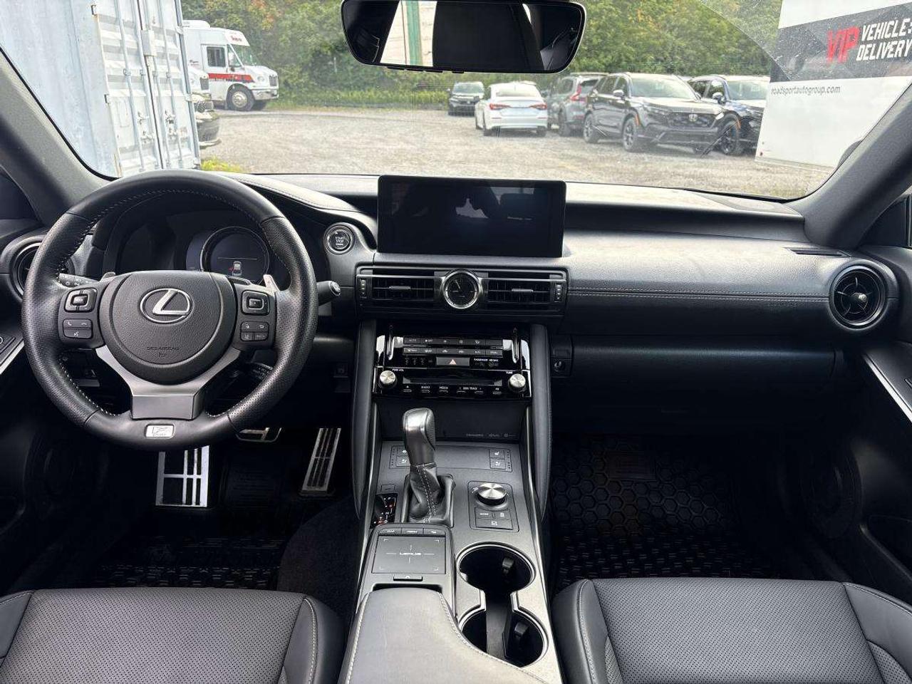 2024 Lexus IS 350 AWD Photo
