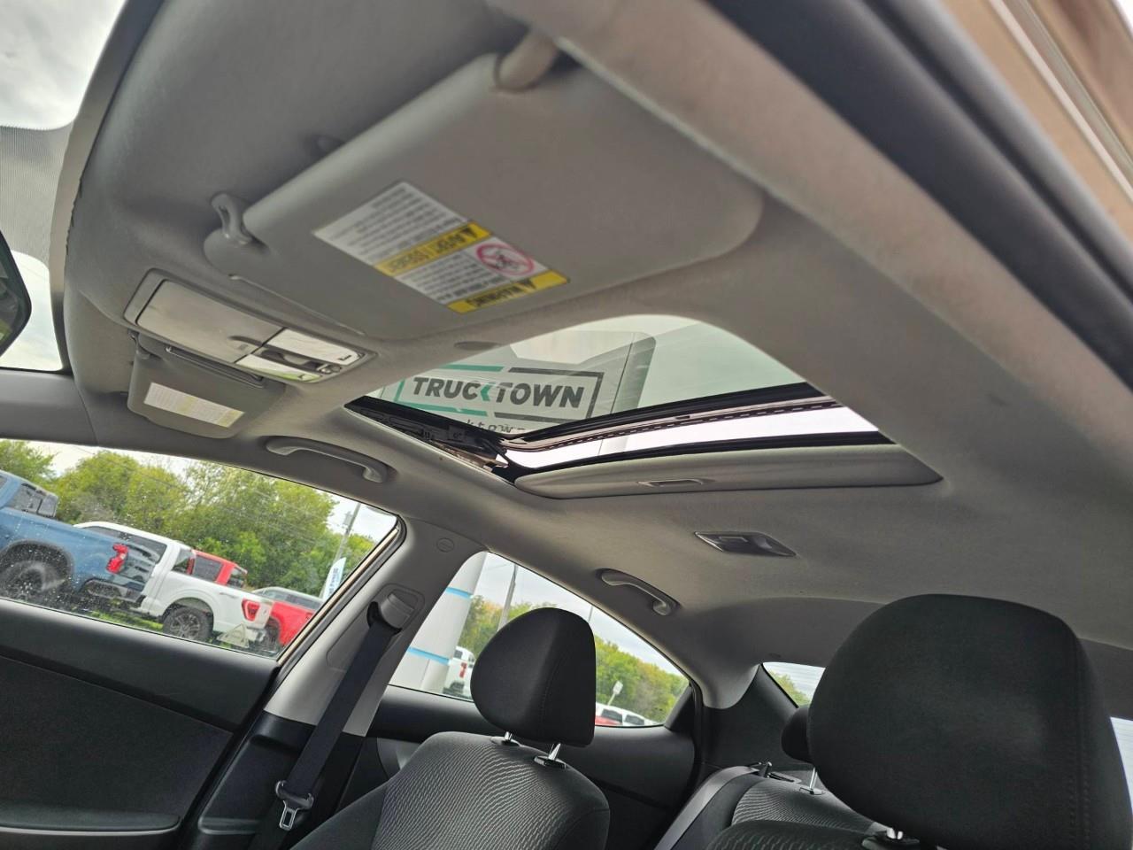 2015 Hyundai Elantra Sport Appearance (A6) 4dr Sedan Photo