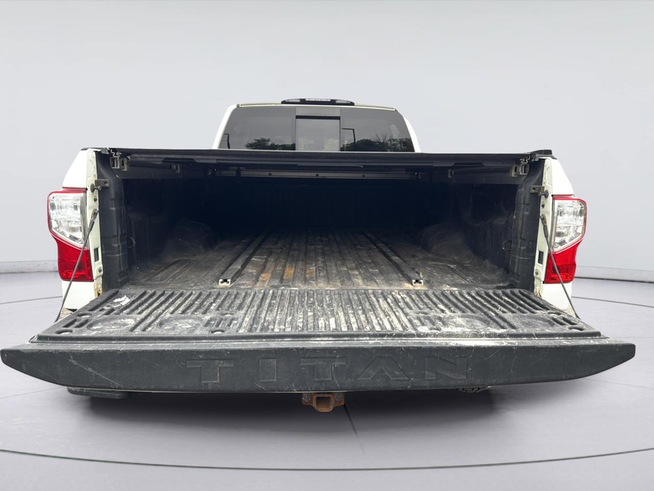 2018 Nissan Titan XD S Photo