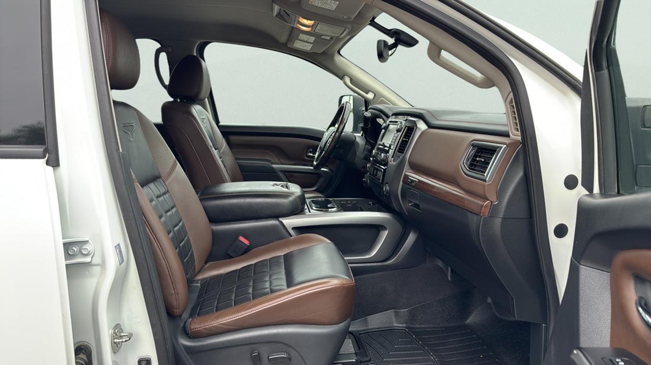 2018 Nissan Titan XD S Photo