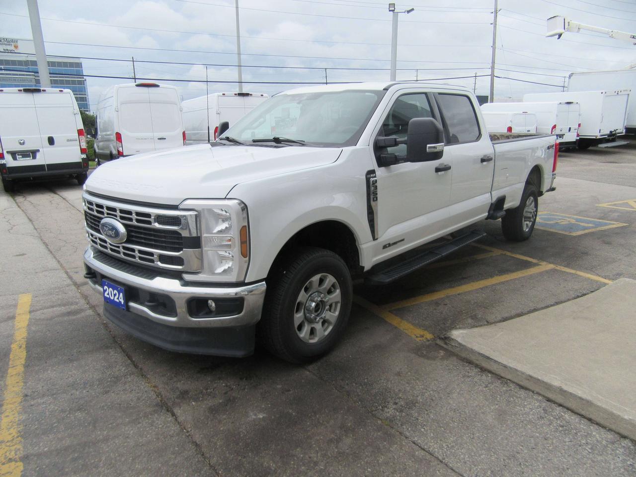 2024 Ford F-350 4X4 CREW CAB DIESEL 8FT LONG BOX Photo