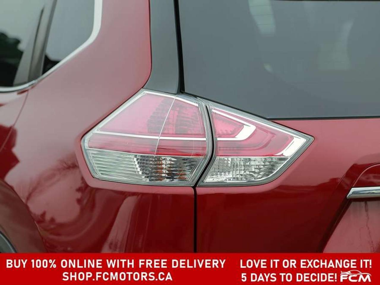 2016 Nissan Rogue SV AWD   FULLY CERTIFIED WITH WARRANTY Photo