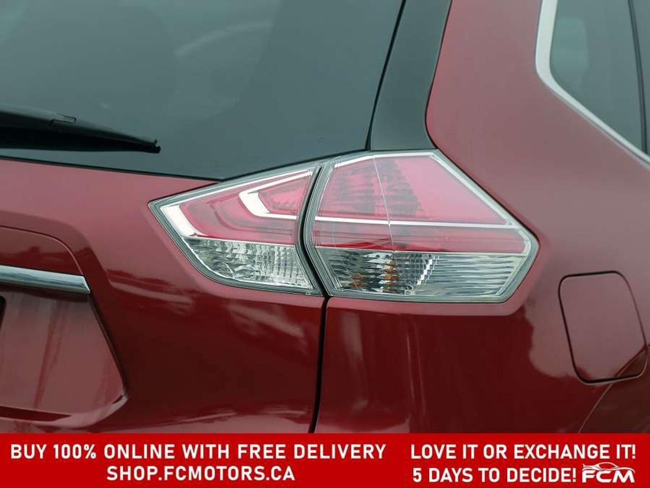 2016 Nissan Rogue SV AWD   FULLY CERTIFIED WITH WARRANTY Photo