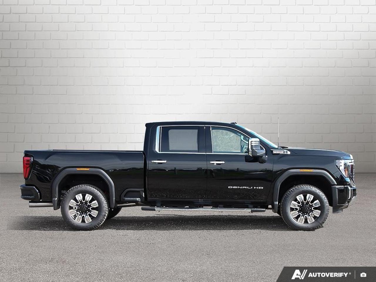 2026 GMC SIERRA 2500HD Crew Cab Standard Box 4-Wheel Drive Denali Photo