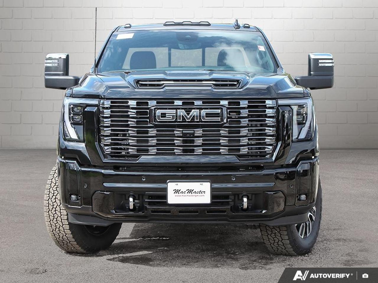 2026 GMC SIERRA 2500HD Crew Cab Standard Box 4-Wheel Drive Denali Ultimate Photo