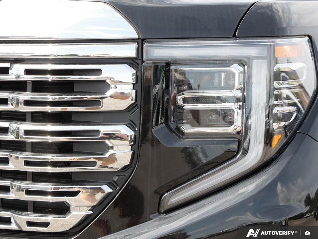 2026 GMC Sierra 1500 Crew Cab Short Box 4-Wheel Drive Denali Photo
