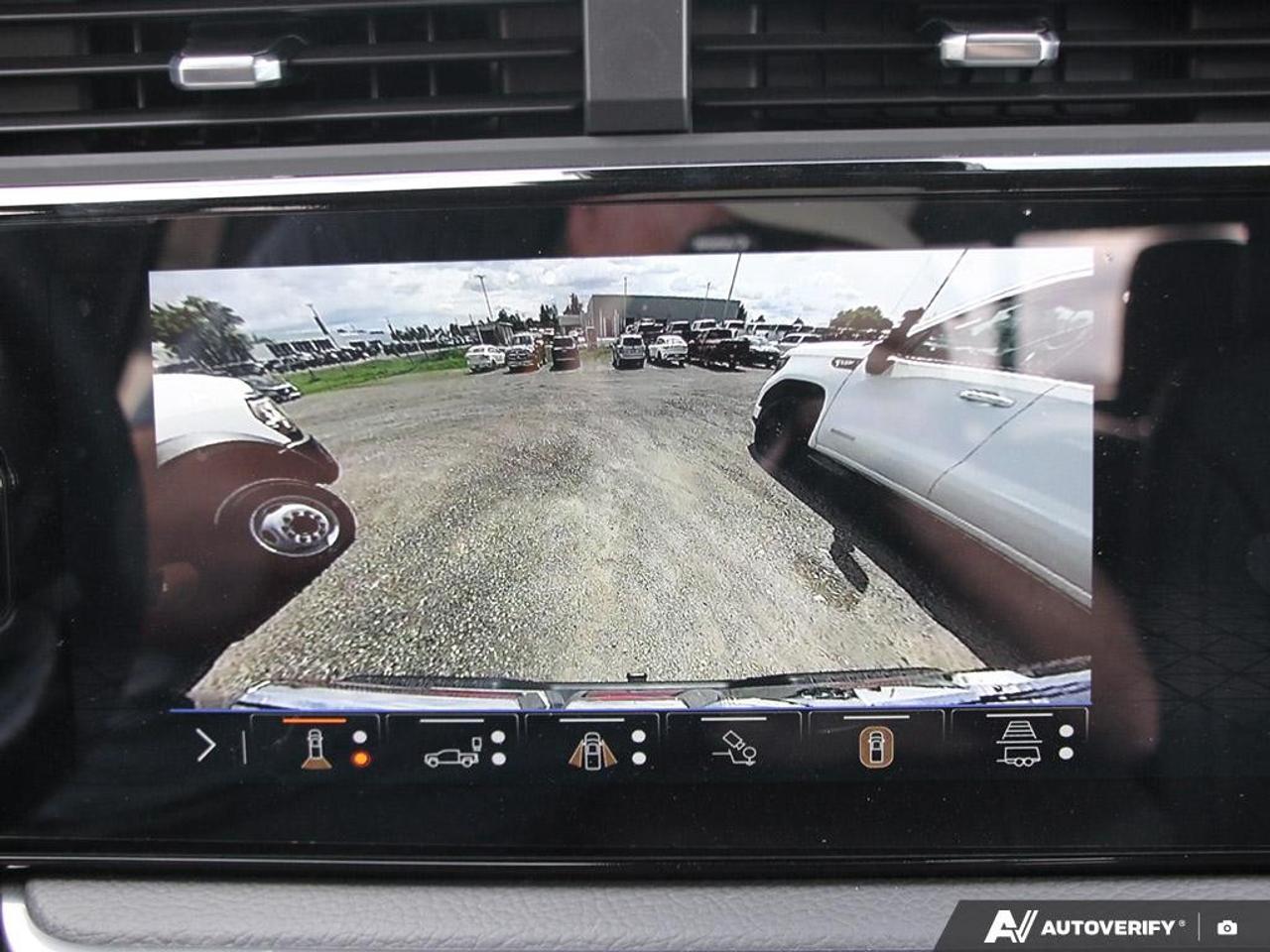 2026 GMC Sierra 1500 Crew Cab Short Box 4-Wheel Drive Denali Photo