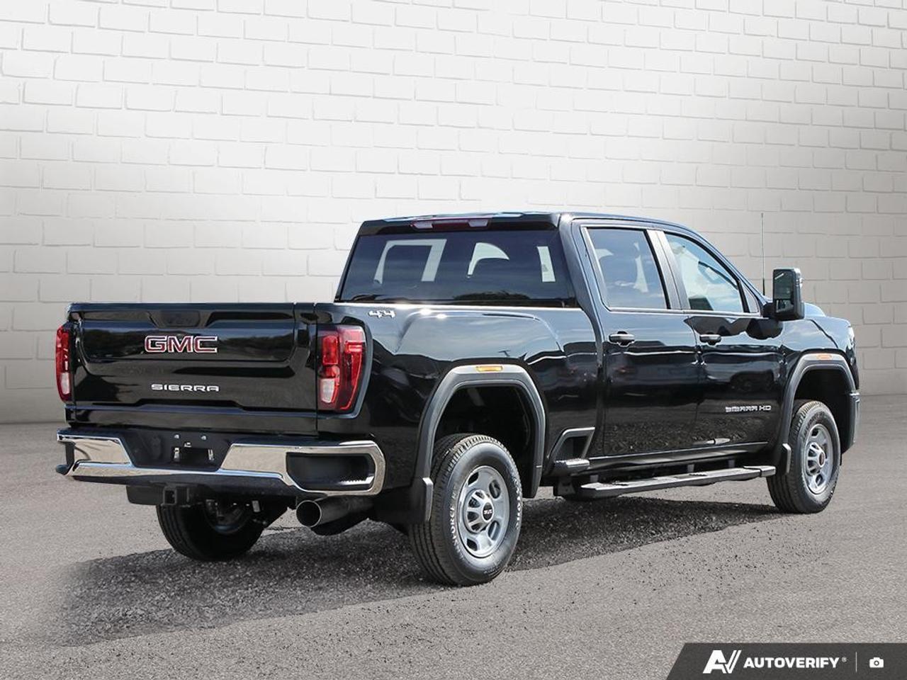 2026 GMC SIERRA 2500HD Crew Cab Standard Box 4-Wheel Drive Pro Photo4