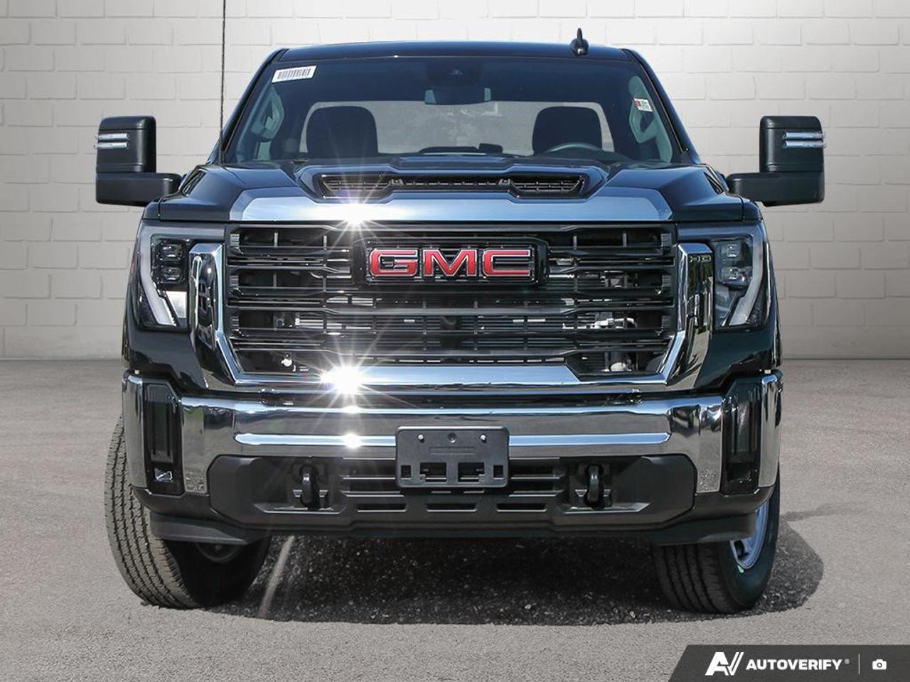 2026 GMC SIERRA 2500HD Crew Cab Standard Box 4-Wheel Drive Pro Photo