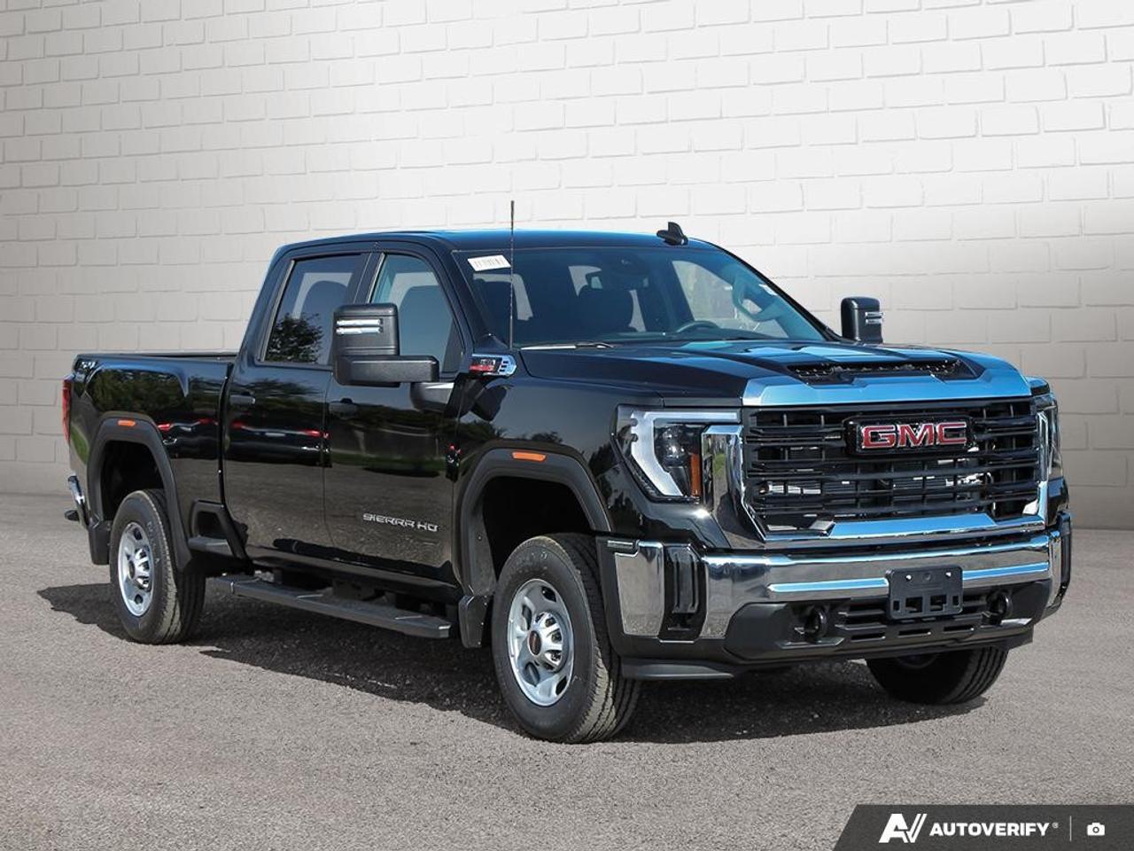 2026 GMC SIERRA 2500HD Crew Cab Standard Box 4-Wheel Drive Pro Photo