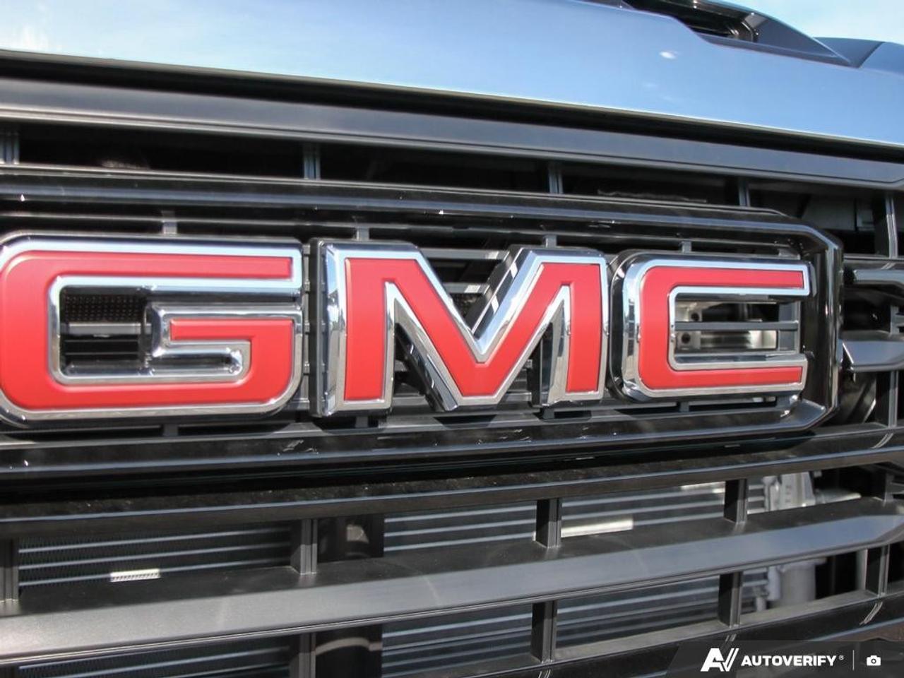 2026 GMC SIERRA 2500HD Crew Cab Standard Box 4-Wheel Drive Pro Photo
