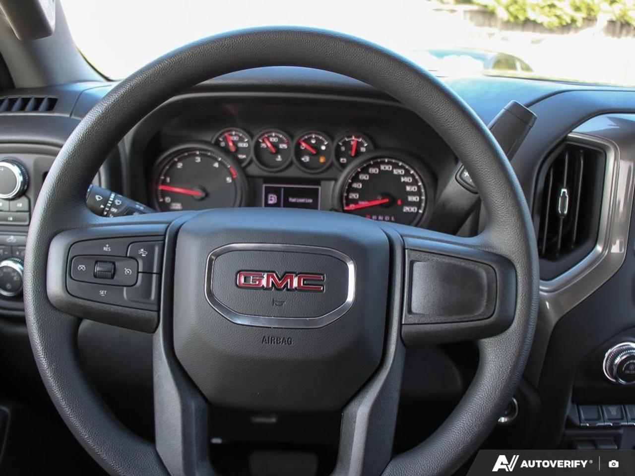 2026 GMC SIERRA 2500HD Crew Cab Standard Box 4-Wheel Drive Pro Photo