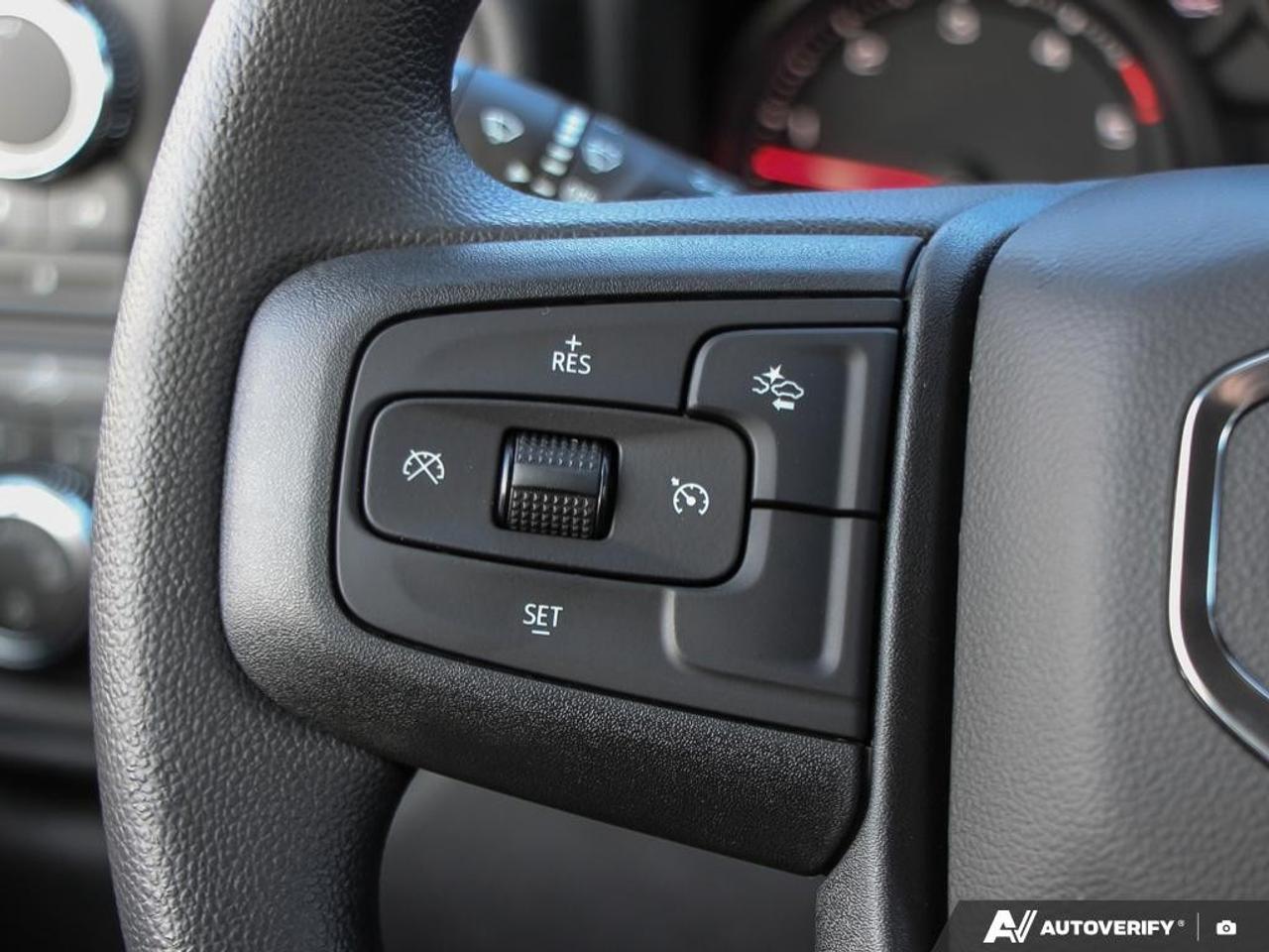 2026 GMC SIERRA 2500HD Crew Cab Standard Box 4-Wheel Drive Pro Photo