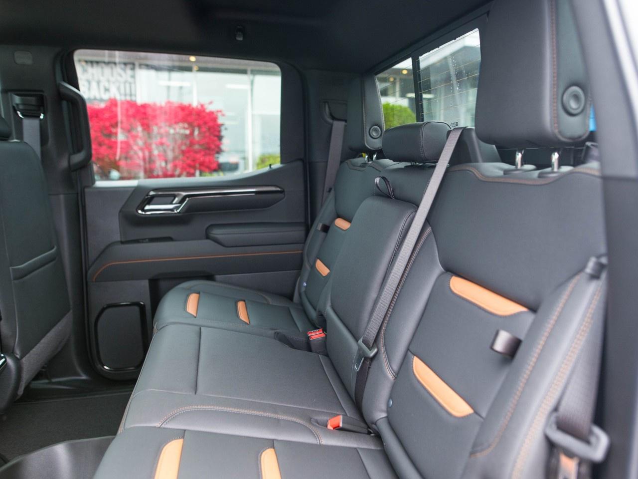 2026 GMC Sierra 1500 Crew Cab Standard Box 4-Wheel Drive AT4 Photo