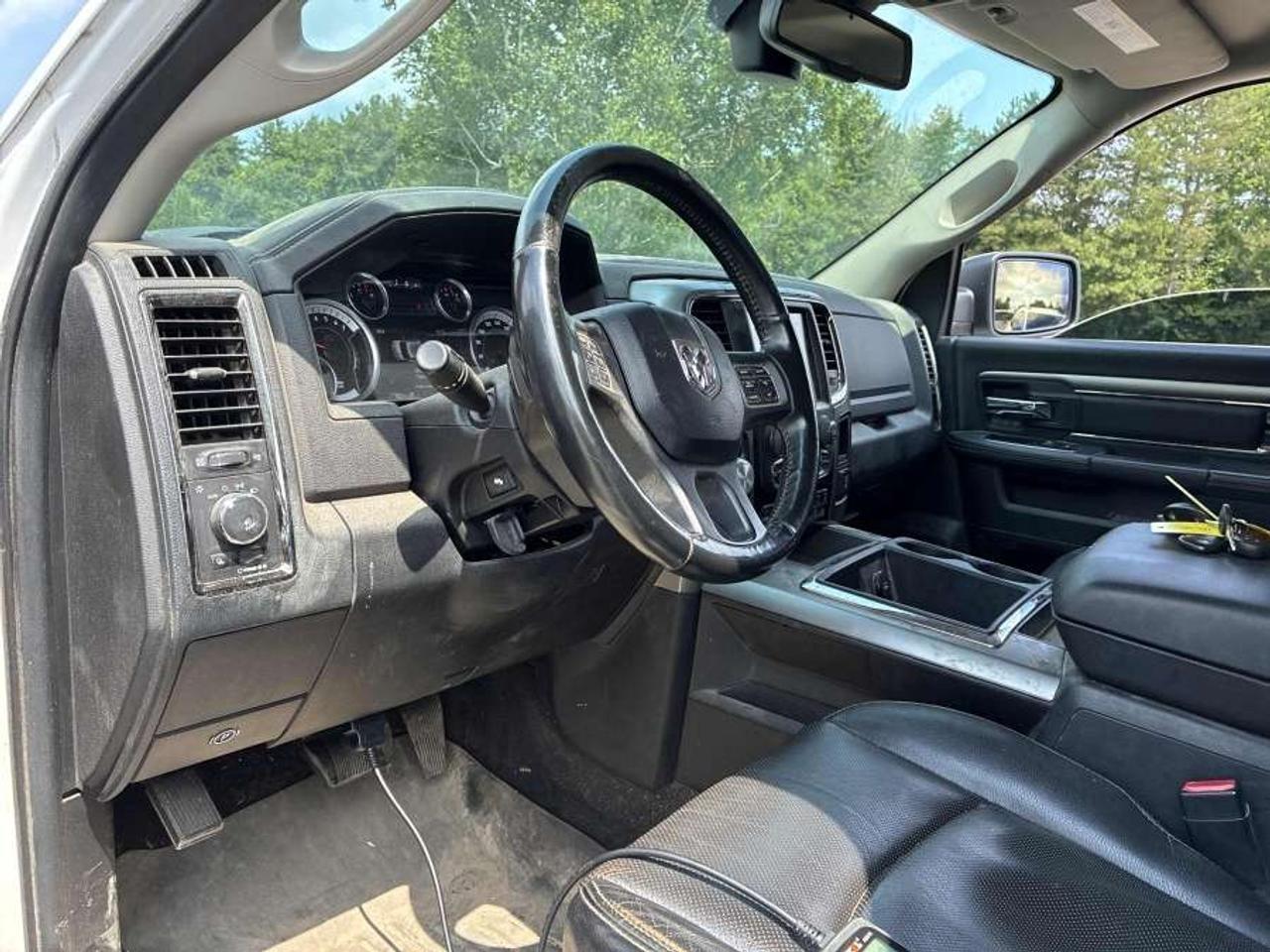 2014 RAM 1500 SPORT   FULLY CERTIFIED WITH WARRANTY Photo4