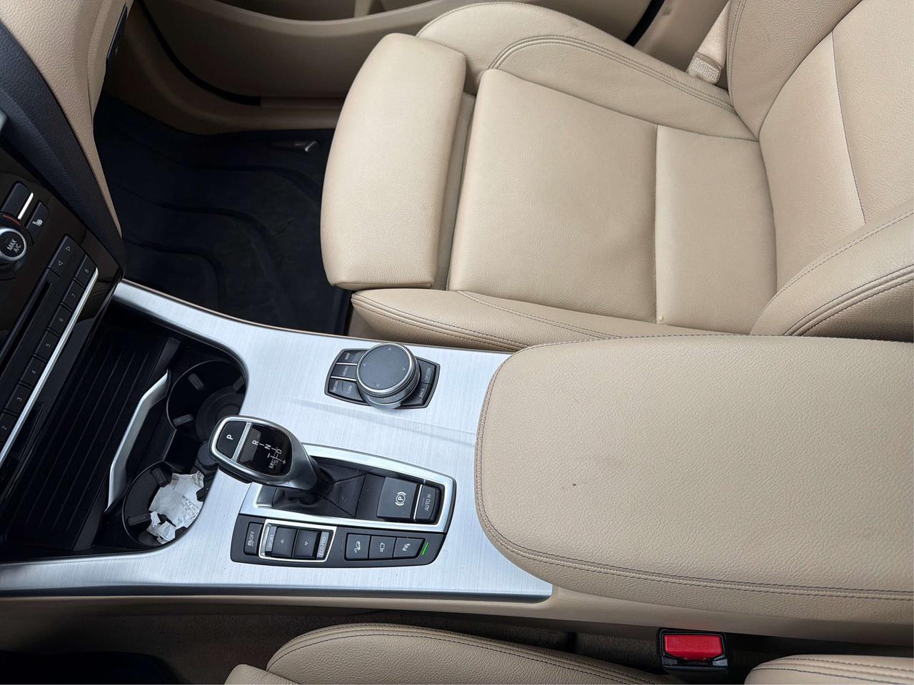2017 BMW X4 xDrive AWD NAV LEATHER PREMIUM PACKAGE WE FINANCE! Photo