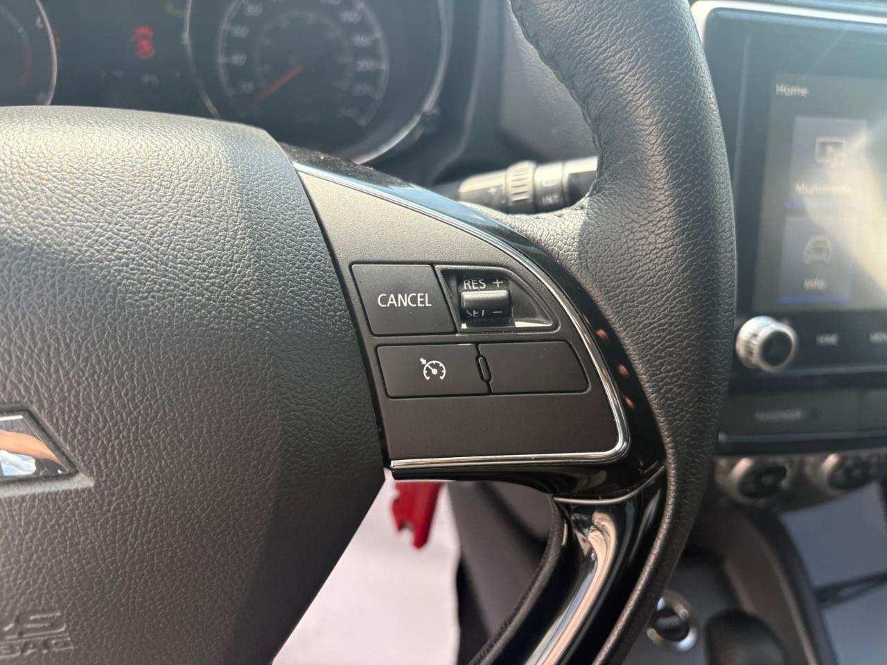 2024 Mitsubishi RVR SE 4dr AWC Photo