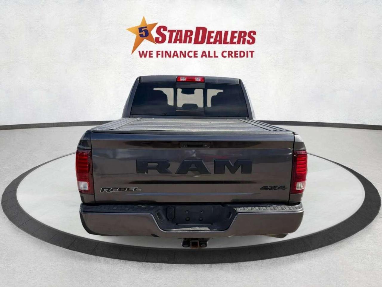 2016 RAM 1500 Rebel 4X4 CREW CAB V6 LEATHER WE FINANCE! Photo
