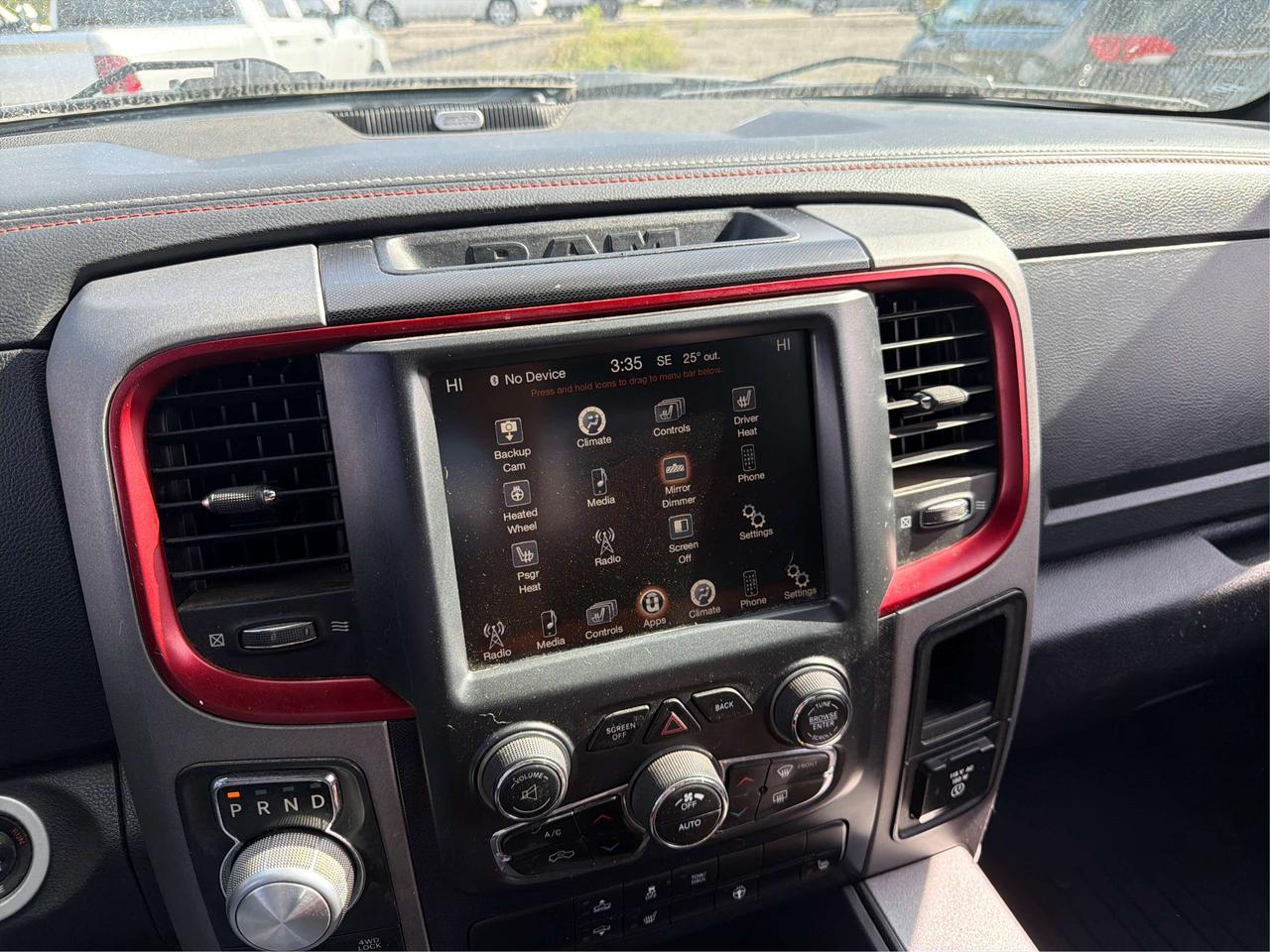 2016 RAM 1500 Rebel 4X4 CREW CAB V6 LEATHER WE FINANCE! Photo