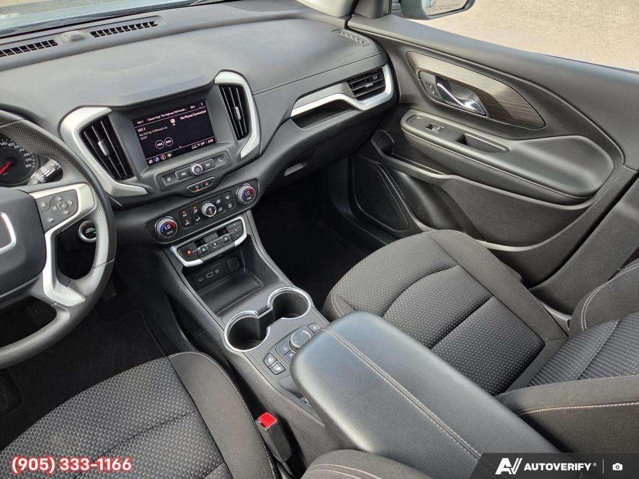 2024 GMC Terrain SLE Apple CarPlay & Android Auto • Built-In Wi-Fi Hotspot • Remote Start System • Heated Front Seats • Power Driver Seat Photo