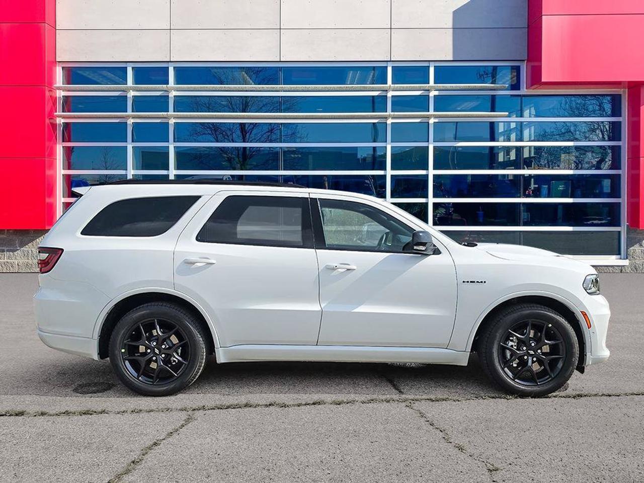 2027 Dodge Durango GT HEMI V8 PlusGT HEMI V8 Plus/BLACKTOP/SUNROOF/HEATED SEATS/TRAILER TOW Photo