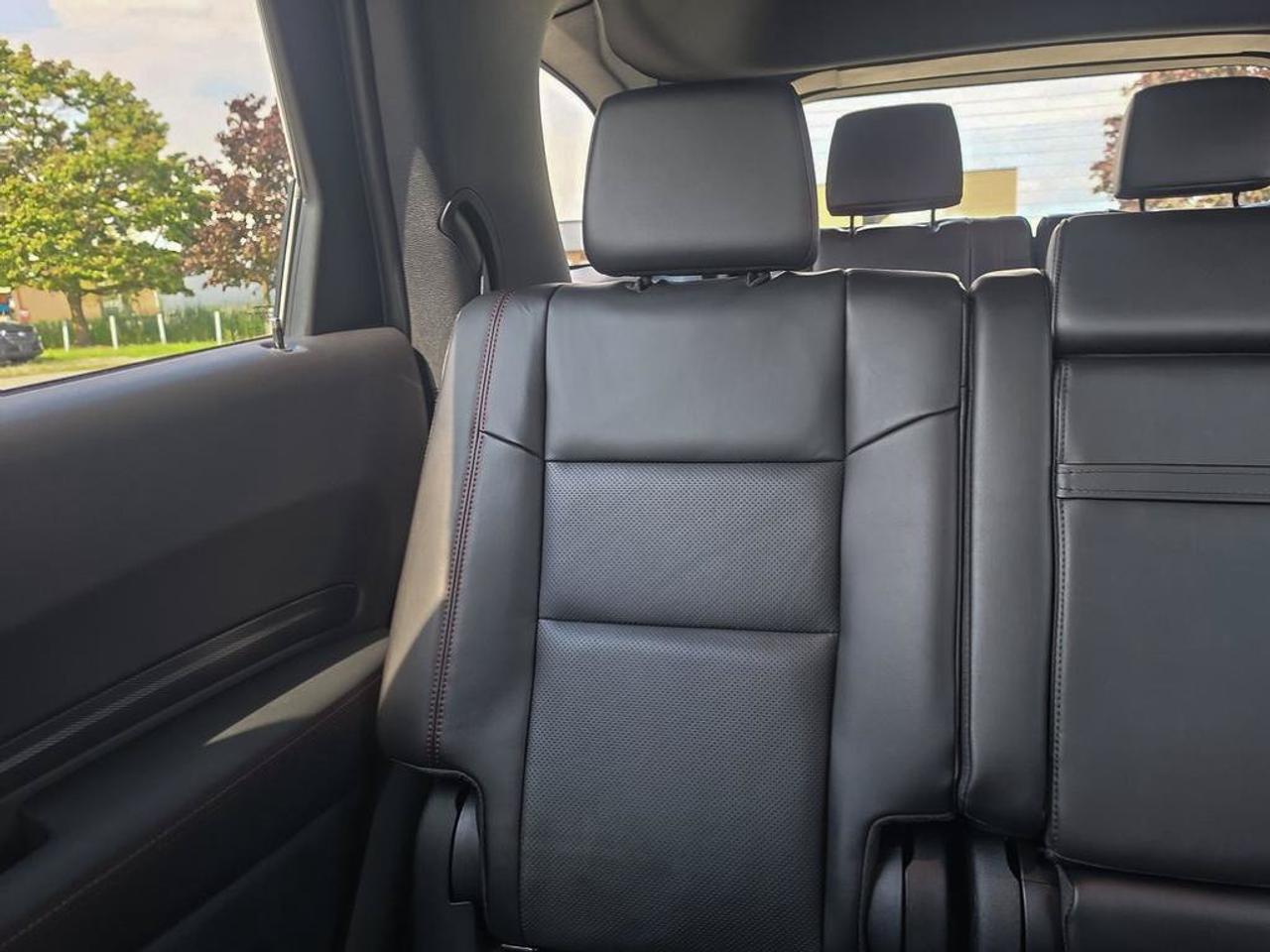 2027 Dodge Durango GT HEMI V8 PlusGT HEMI V8 Plus/BLACKTOP/SUNROOF/HEATED SEATS/TRAILER TOW Photo