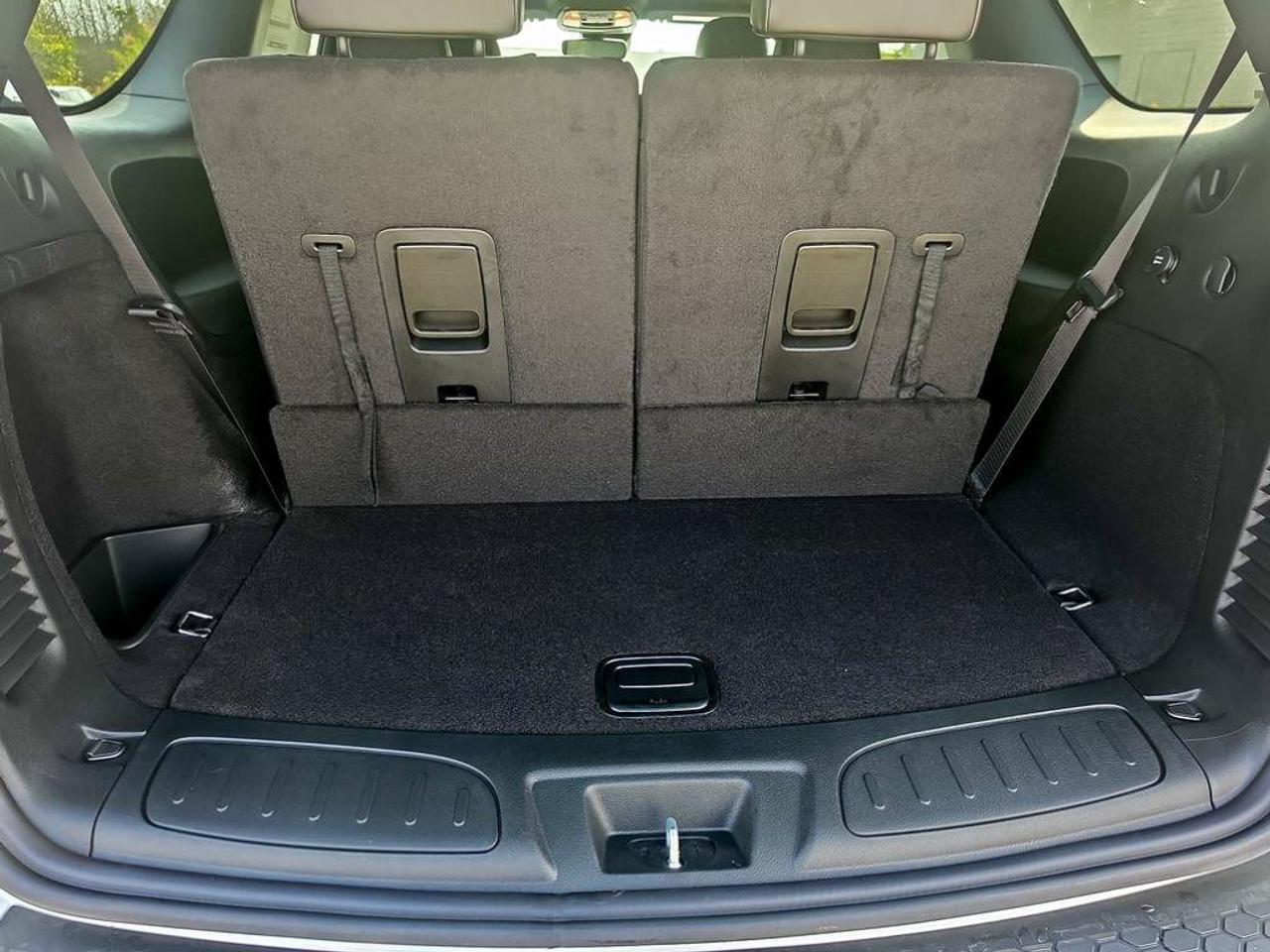 2027 Dodge Durango GT HEMI V8 PlusGT HEMI V8 Plus/BLACKTOP/SUNROOF/HEATED SEATS/TRAILER TOW Photo