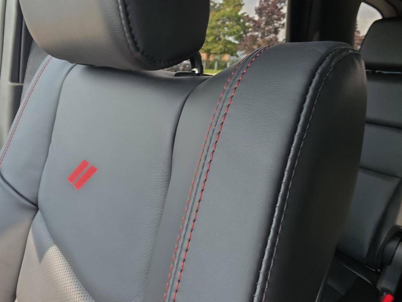 2027 Dodge Durango GT HEMI V8 PlusGT HEMI V8 Plus/BLACKTOP/SUNROOF/HEATED SEATS/TRAILER TOW Photo