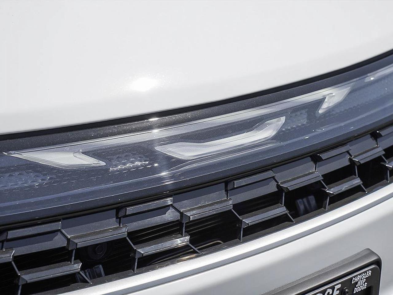 2027 Chrysler Pacifica Select | V6 | Leather Seats |Remote start | Photo
