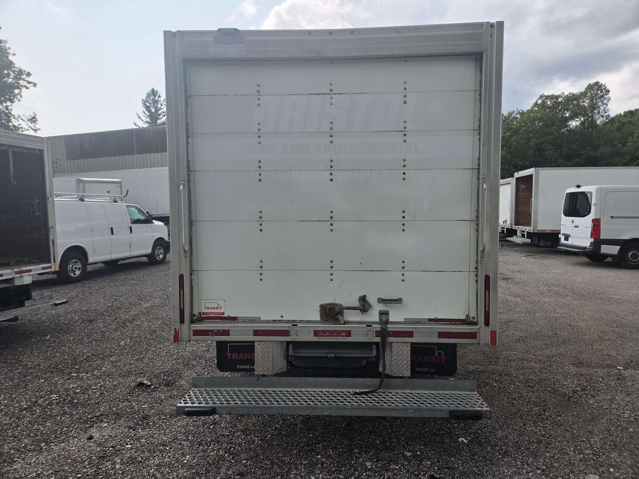 2021 Ford E-Series E450 16Ft Box - V8 Gas - 16CB-C07446 Photo