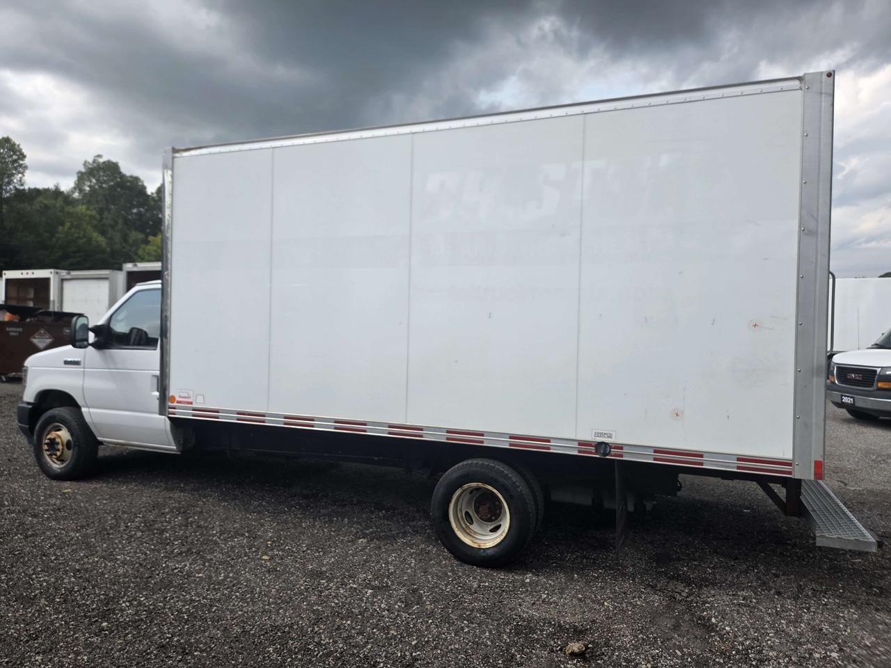2021 Ford E-Series E450 16Ft Box - V8 Gas - 16CB-C07446 Photo