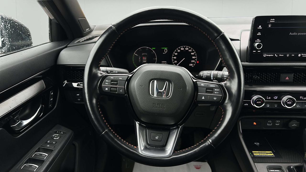 2025 Honda CR-V Touring Photo