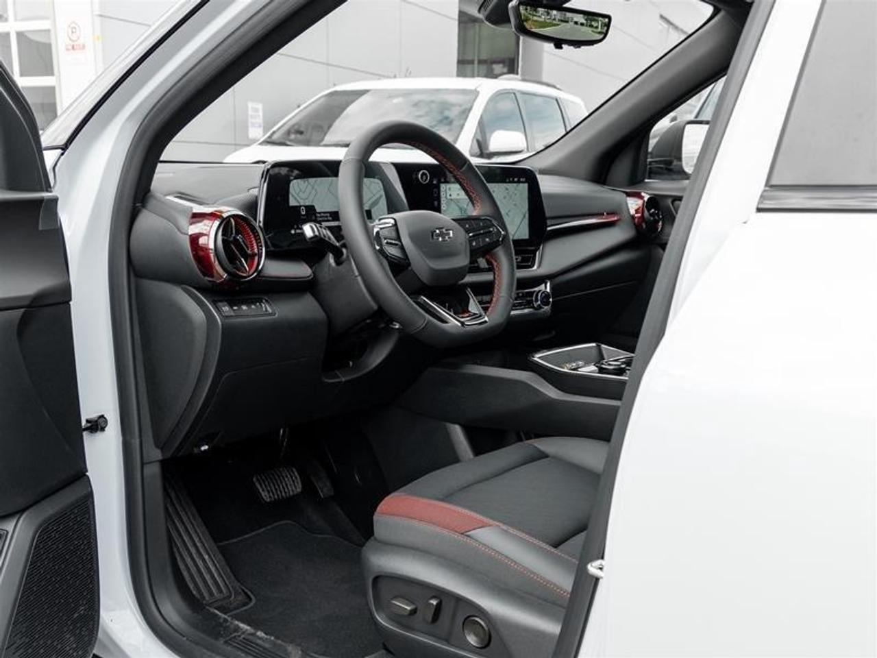 2027 Chevrolet Equinox RS 4dr All-Wheel Drive Photo
