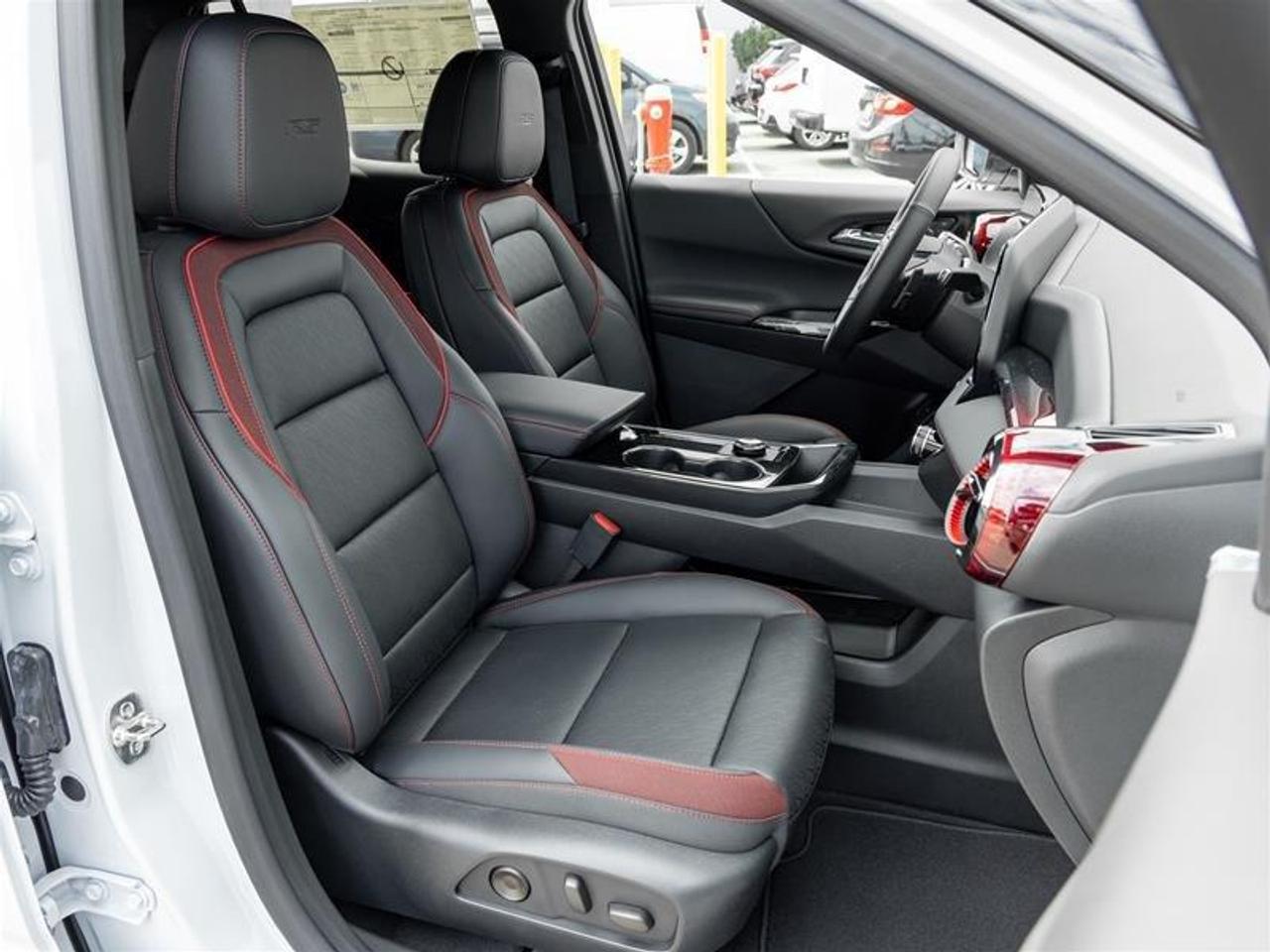 2027 Chevrolet Equinox RS 4dr All-Wheel Drive Photo