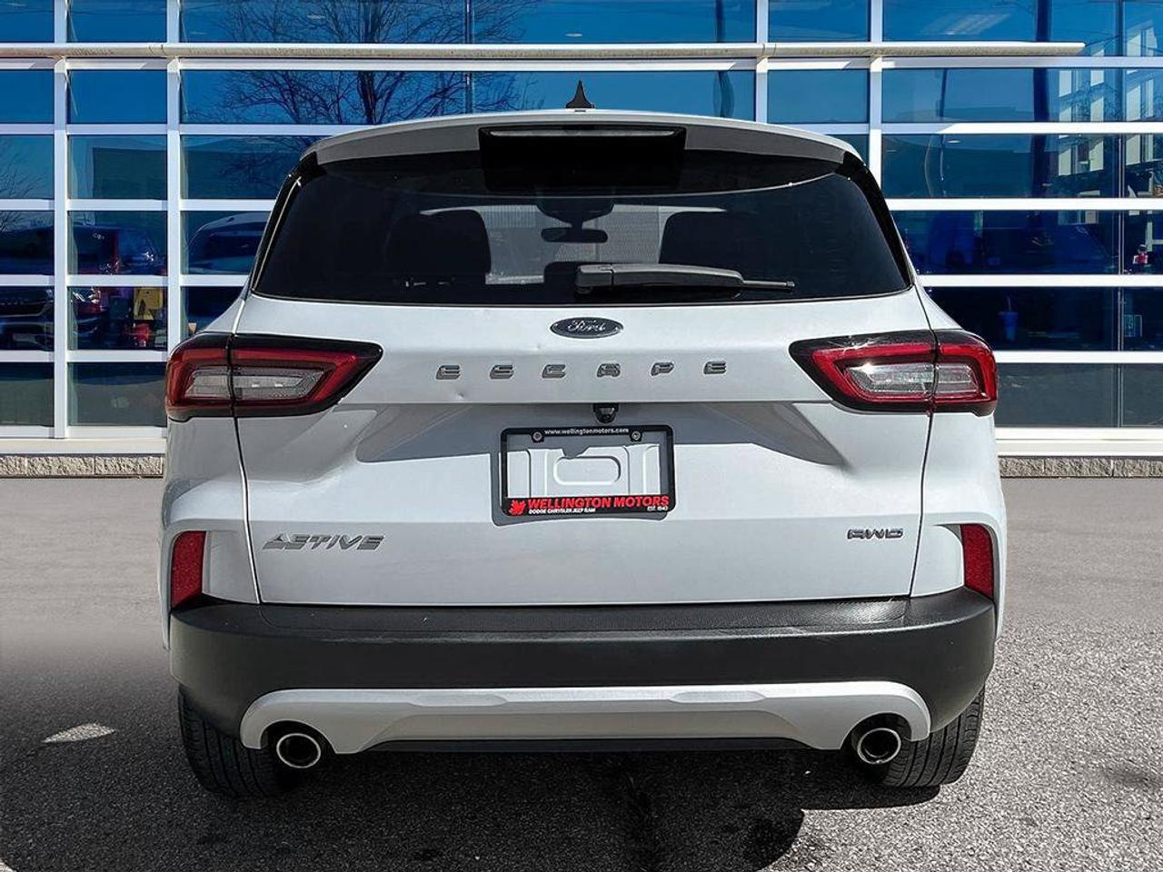 2025 Ford Escape Active | One Owner | Clean CarFax Report | Ontario Vehicle | Great Shape | Remote Starter | Photo