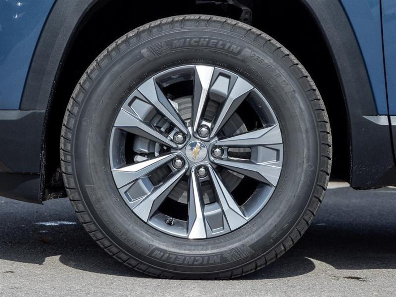 2027 Chevrolet Equinox LT 4dr All-Wheel Drive Photo