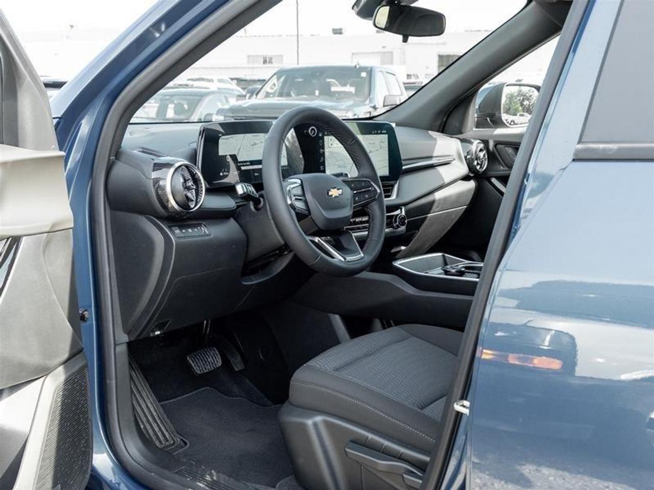 2027 Chevrolet Equinox LT 4dr All-Wheel Drive Photo
