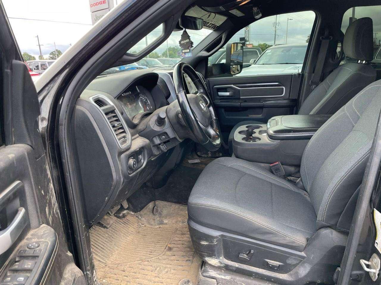 2022 RAM 2500 CLEAN CARAFX   6.4L V8 HEMI   NAV Photo